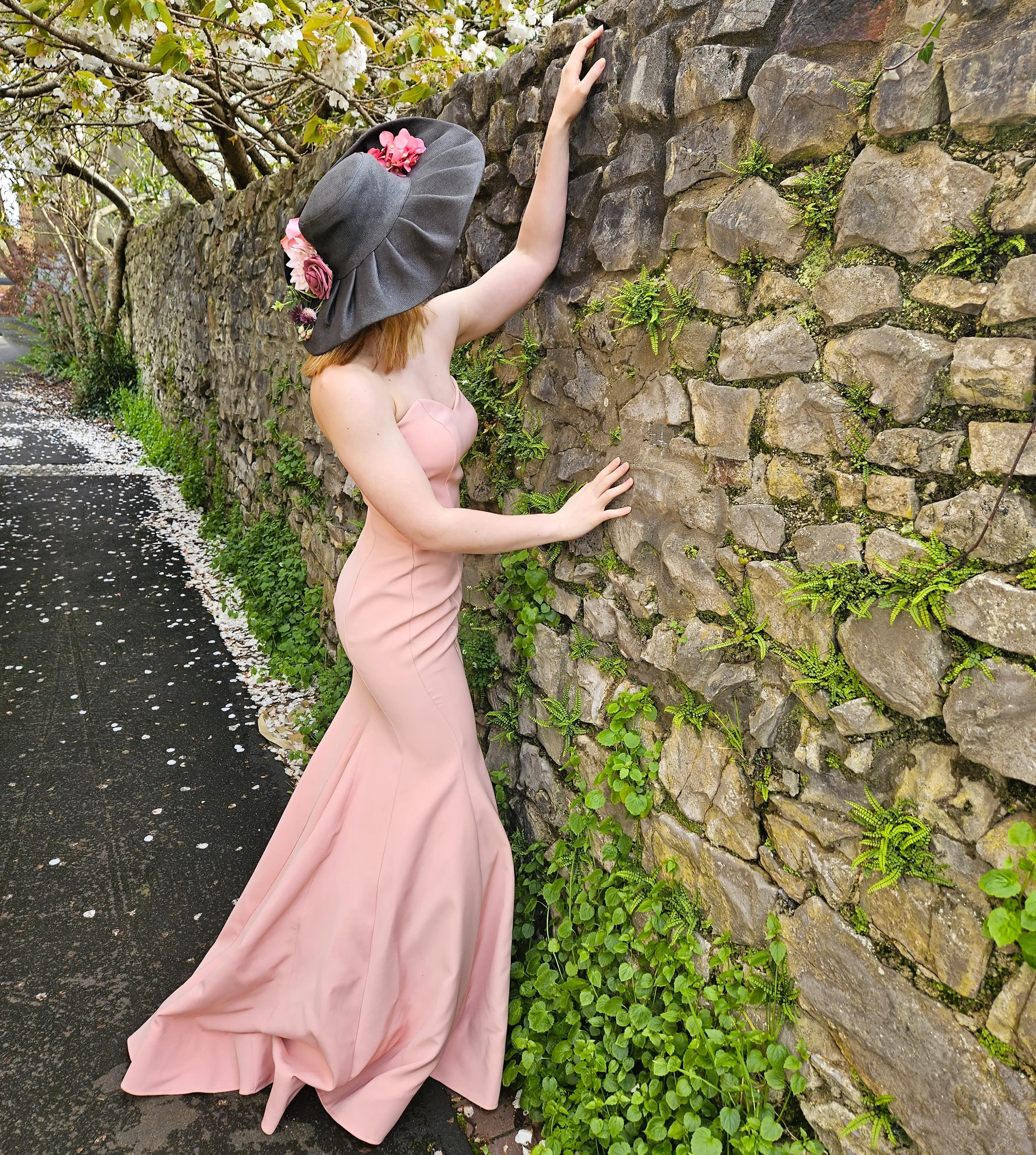 Ascot Hat Grey Pink with Wide Brim - Ladies Church Hats - Large Wedding Hats - Women's Hats for Racing