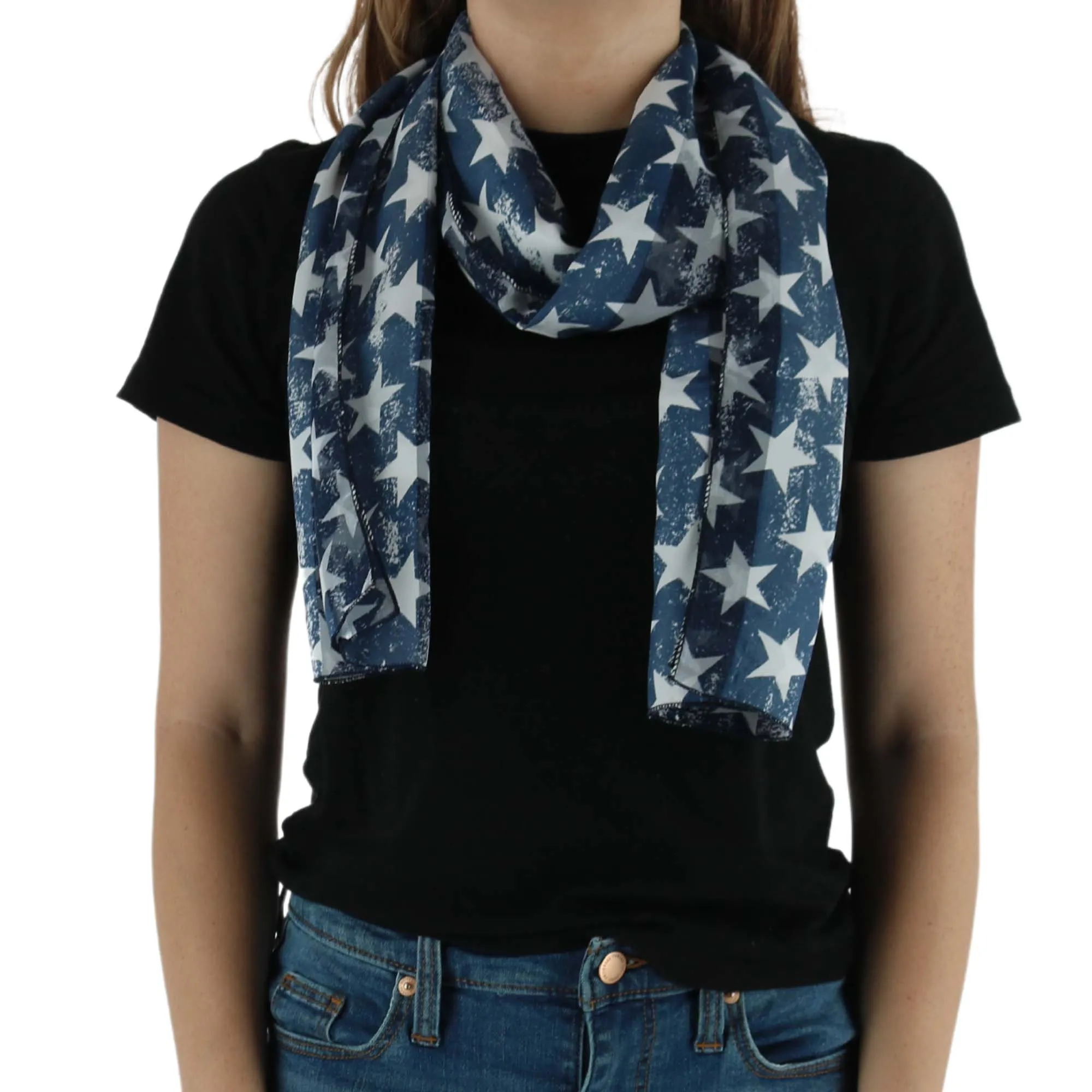 CTM® Women's Patriotic Star Print Lightweight Scarf