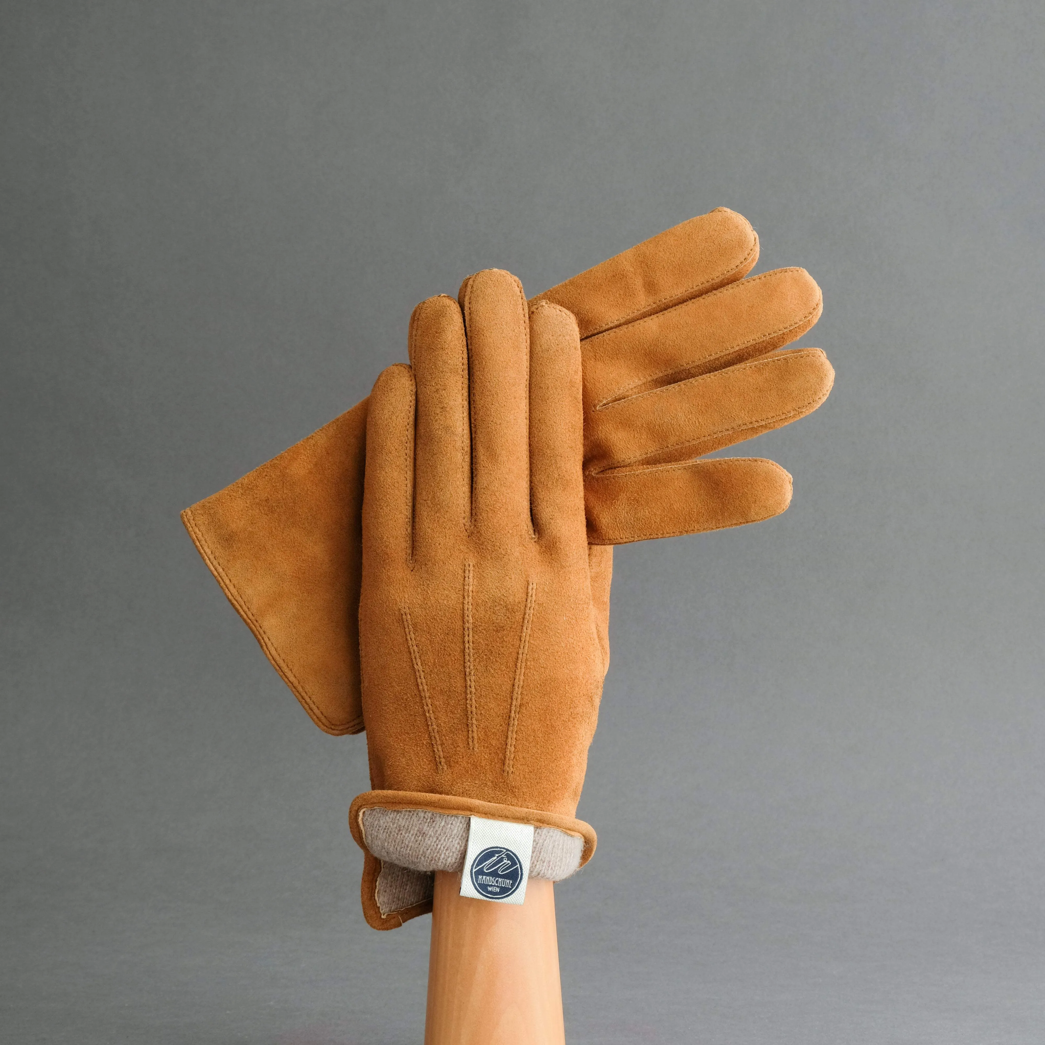 Gentlemen's Gloves from Nevada Cognac Goatskin Lined with Cashmere